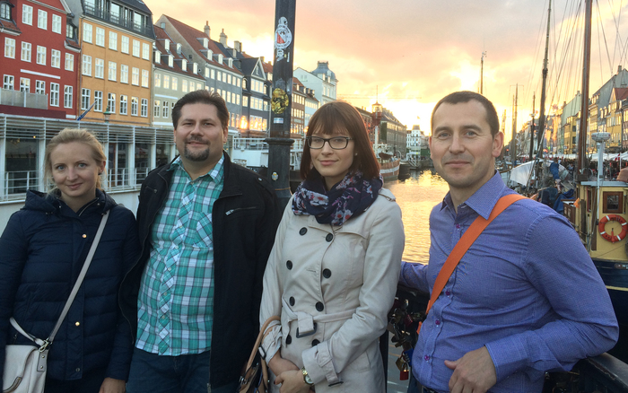 From the left: mgr Anna Felberg-Miętka, dr Grzegorz Stasiłojć, mgr Aleksandra Urban, dr hab. Marcin Sebastian Okrój, prof. GUMed 