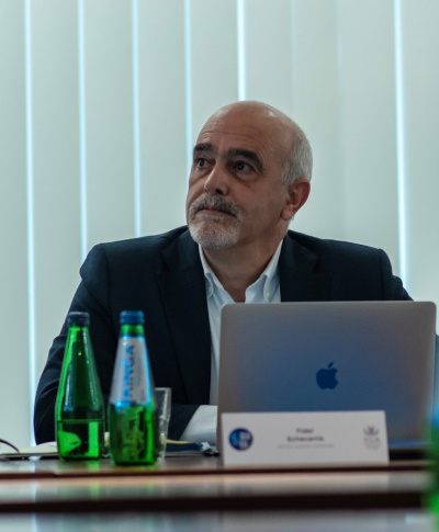 prof. Fidel Echevarria