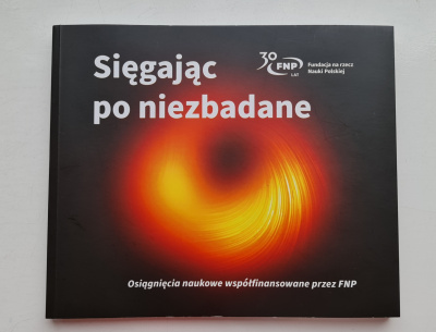 Okładka Książki "Sięgając po niezbadane" 