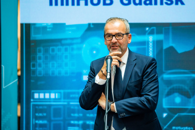 prof. dr hab. Piotr Stepnowski