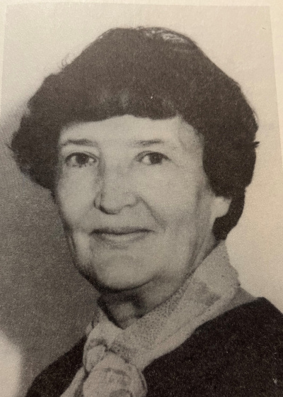 prof. Irena Jundziłł