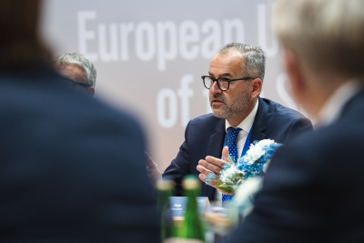 prof. Piotr Stepnowski