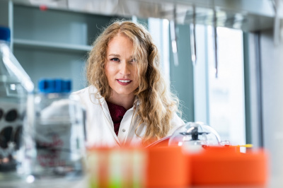 Prof. Danuta Gutowska-Owsiak