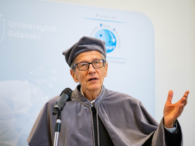 prof. Marek Żukowski