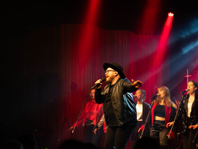 Krzysztof Majda, prowadzący Studio Wokalne UG