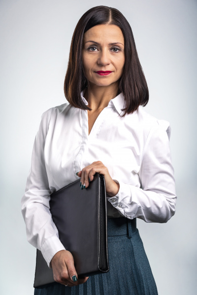 dr Katarzyna Świerk