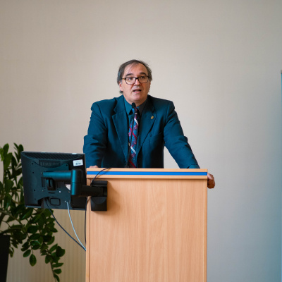 prof. Przemysław Borkowski