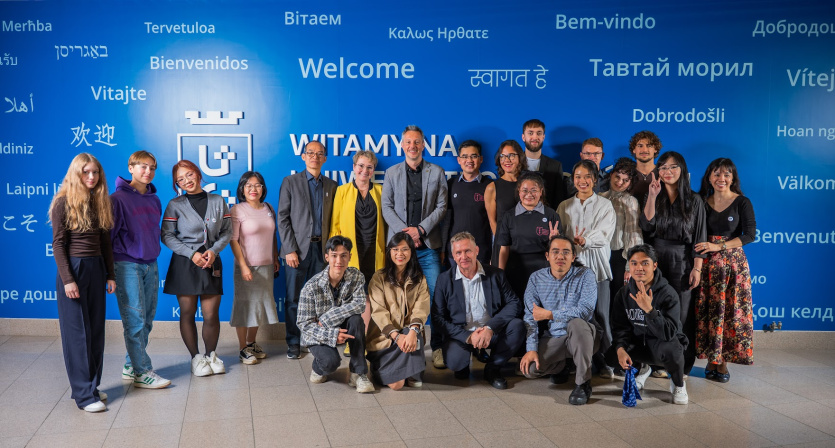 Mental Health Innovation Camp - ZDJĘCIE GRUPOWE; 