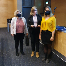 Receiving the Award at a Faculty Council Meeting