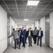 Otwarcie Instytutu Informatyki - zwiedzanie Instytutu, fot. Krzysztof Mystkowski / KFP