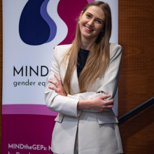 Dr Paulina Anikiej-Wiczenbach