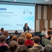 Debata oksfordzka FarU 30.10.2025