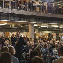 Spotkanie z Ministrem Radosławem Sikorskim na UG 8.11.2024. Fot. Alan Stocki 010