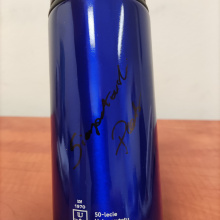 Kubek termiczny z podpisem Piotra Sierzputowskiego