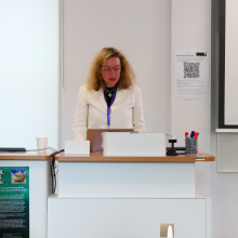 Prof. dr hab. Beata Możejko