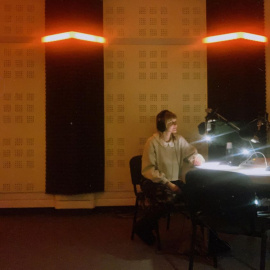 Sara Kordowska w studiu Radia MORS