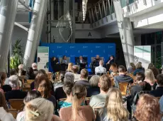 212 w skali Fahrenheita - debata o otwartej nauce na Wydziale Biologii UG 2026-03-12